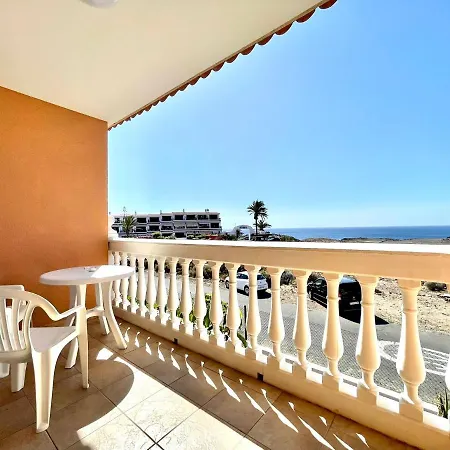 Apartamento Con Wifi Y Piscina, Cerca De Playa, En Costa Del Silencio