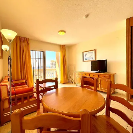 Apartamento Con Wifi Y Piscina, Cerca De Playa, En Costa Del Silencio 아파트 *