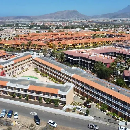 Apartamento Con Wifi Y Piscina, Cerca De Playa, En Costa Del Silencio *