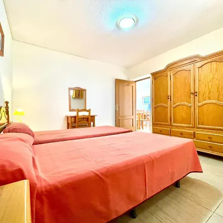 Apartamento Con Wifi Y Piscina, Cerca De Playa, En Costa Del Silencio *