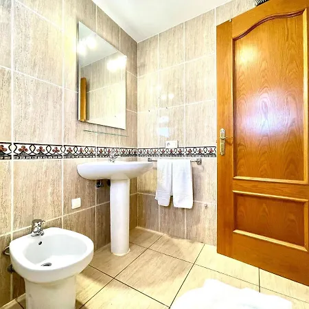 Apartamento Con Wifi Y Piscina, Cerca De Playa, En Costa Del Silencio
