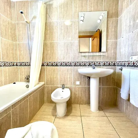 Apartamento Con Wifi Y Piscina, Cerca De Playa, En Costa Del Silencio
